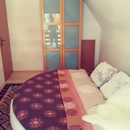 Vikend Kuća Iman Tatil Evi