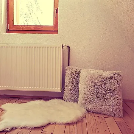 Vikend Kuća Iman Tatil Evi *